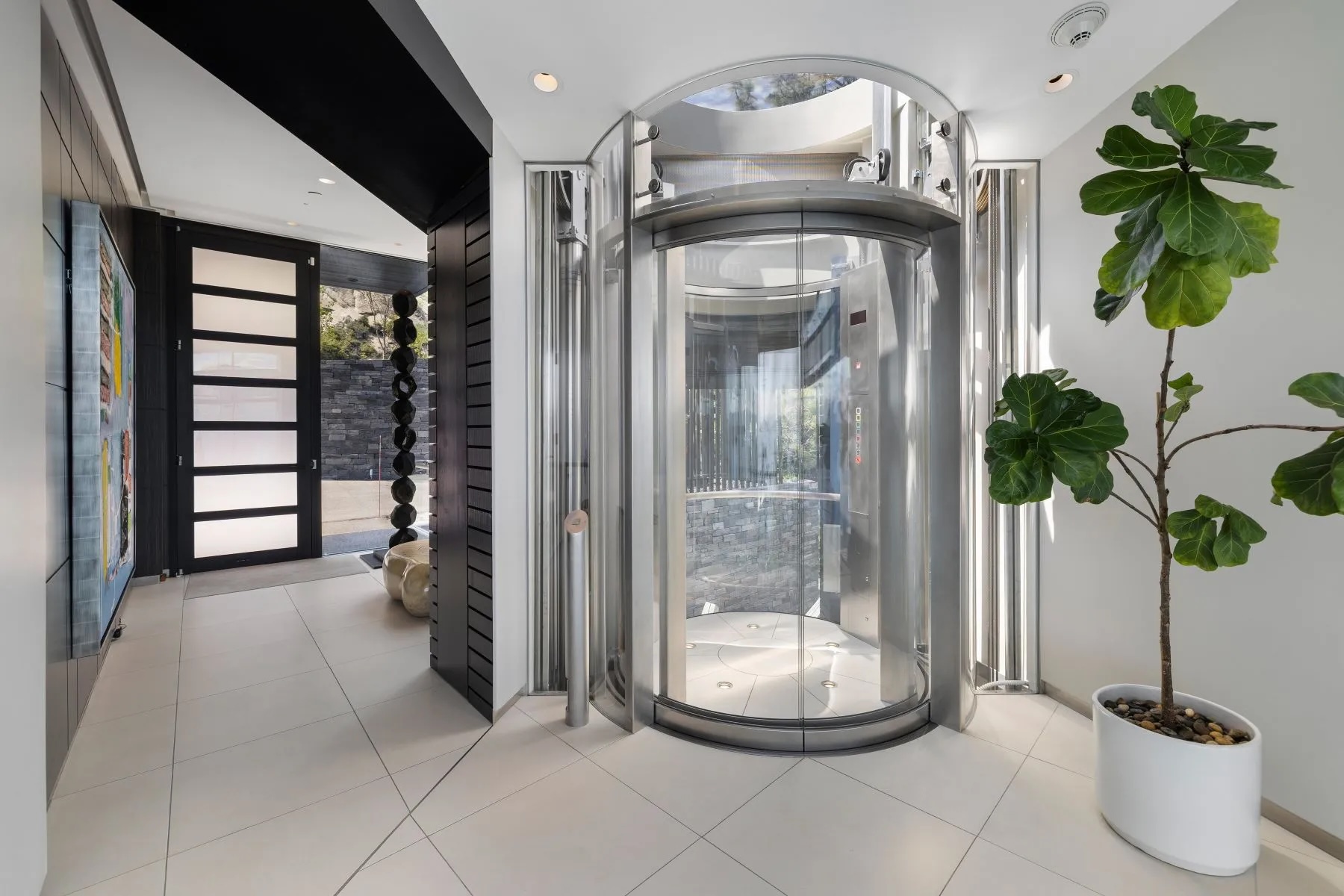 Elevator1